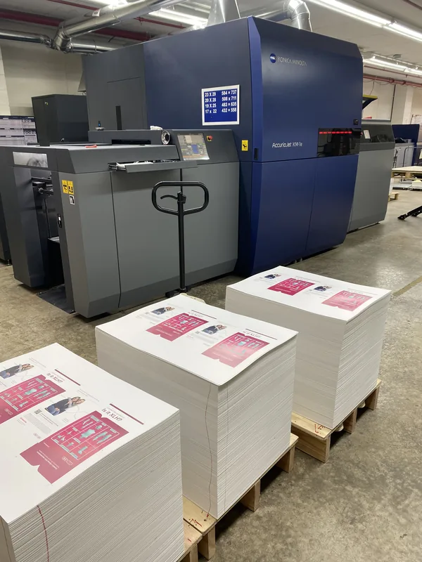 Commercial offset printing services — Konica Minolta AccurioJet digital offset press CCG NJ